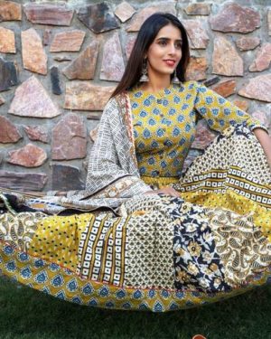 Designer Print Crop-Top & Skirt With Mulmul Duptta