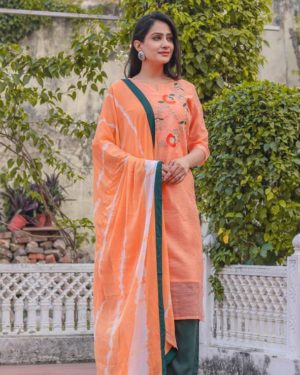 Beautiful Chanderi  slub kurti dobby pant and  dupatta