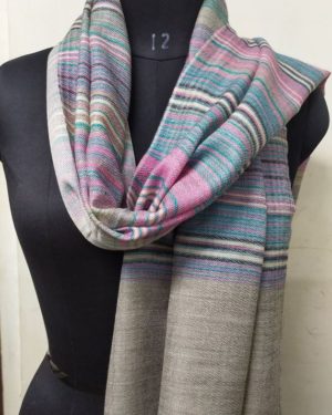 Tartan pattern Winter stylish woolen stoles