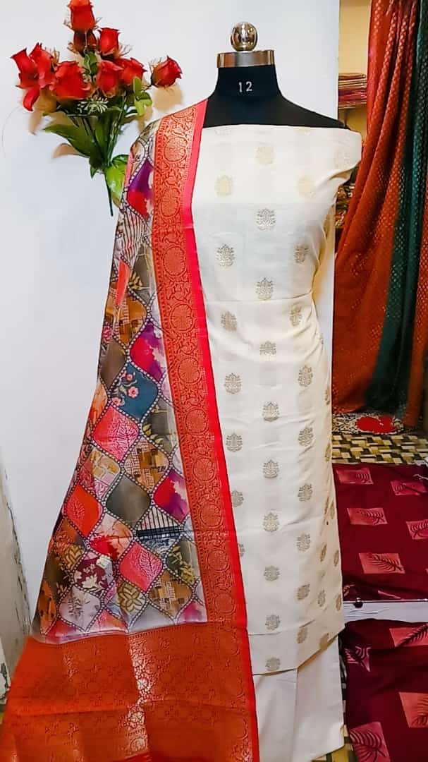 Rani Cotton Zari, Sequins, and Threadwork Embroidered Suit with Bandhe –  Meena Bazaar