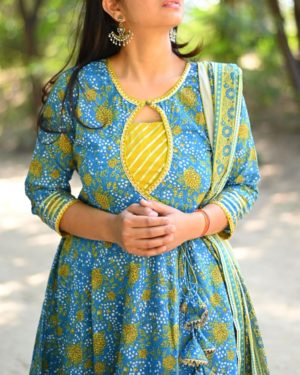 A PREMIUM QUALITY BEAUTIFUL KURTA SET